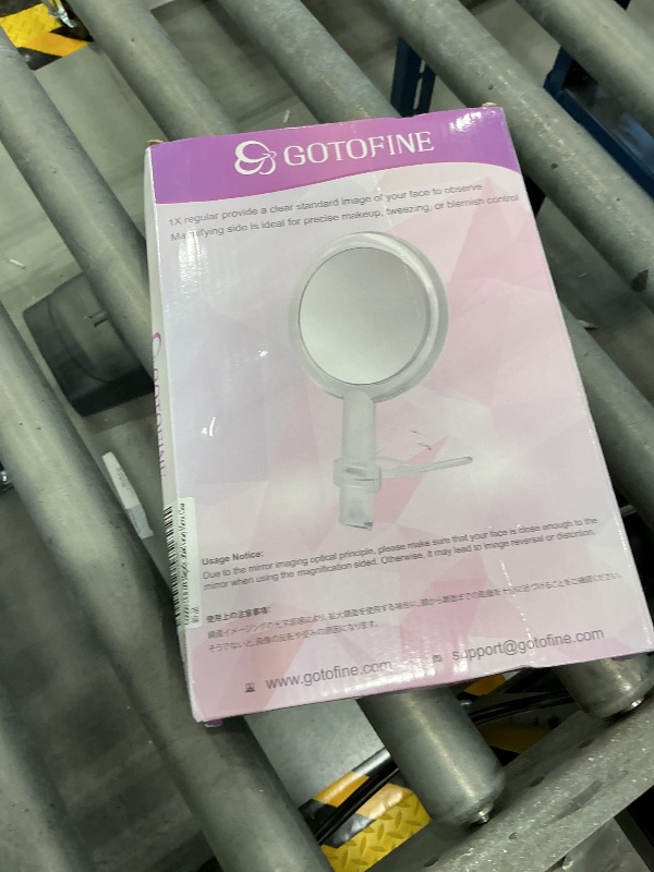 Photo 1 of Gotofine 1X & 10X Magnifying Handheld Makeup Mirror