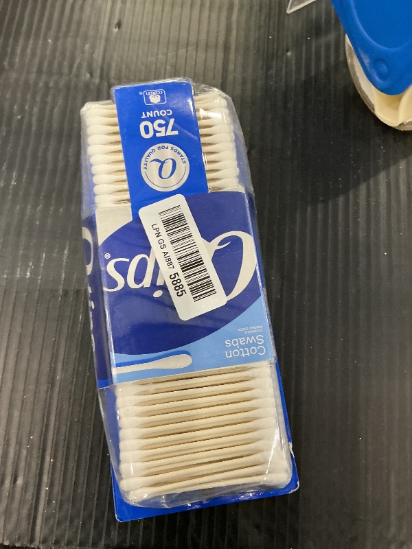 Photo 1 of Q-tips Cotton Swabs, 750 Count