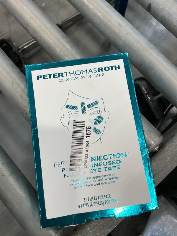 Photo 1 of Peter Thomas Roth Peptide Skinjection Face & Eye Tape