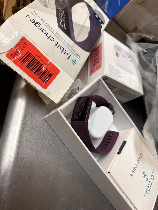 View 3 of SELLING FOR PARTS ONLY………..Fitbit Charge 4 Activity Tracker
