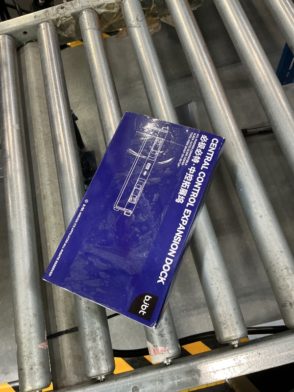 Photo 1 of BJBT USB Hub for Tesla Model Y/3