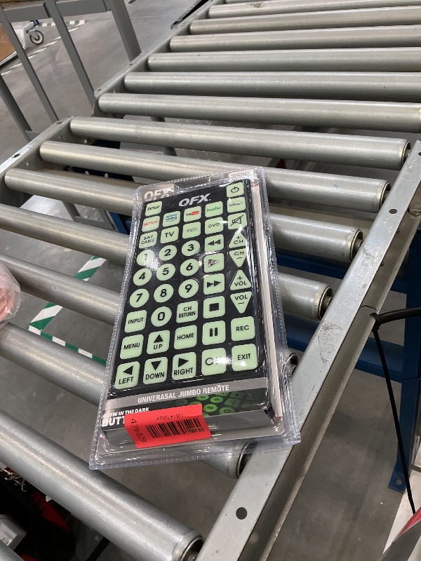 Photo 1 of QFX REM-115 Jumbo Universal Remote