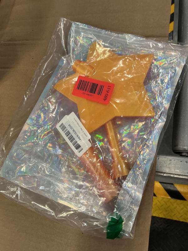 View 2 of methill 3D Printed Credit Card Wand Holder