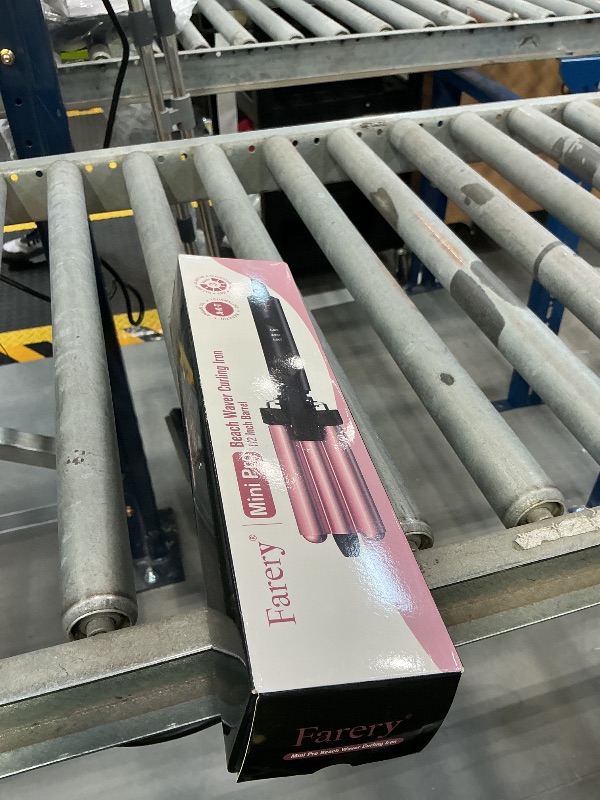 Photo 1 of FARERY Mini 3 Barrel Hair Waver, 1/2 Inch, Pink