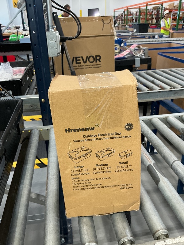 Photo 1 of Hrensaw Medium Outdoor Electrical Box