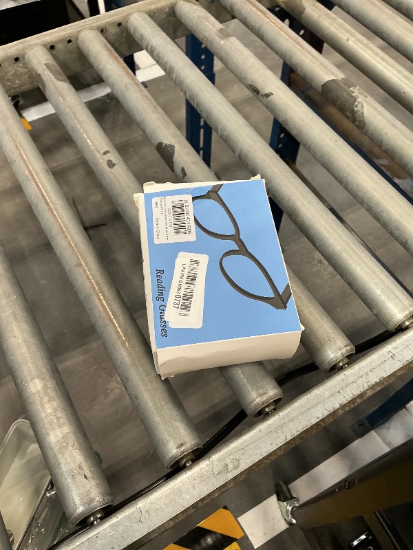 Photo 1 of BLOEXCLU Progressive Multifocus Reading Glasses - 4 Pack