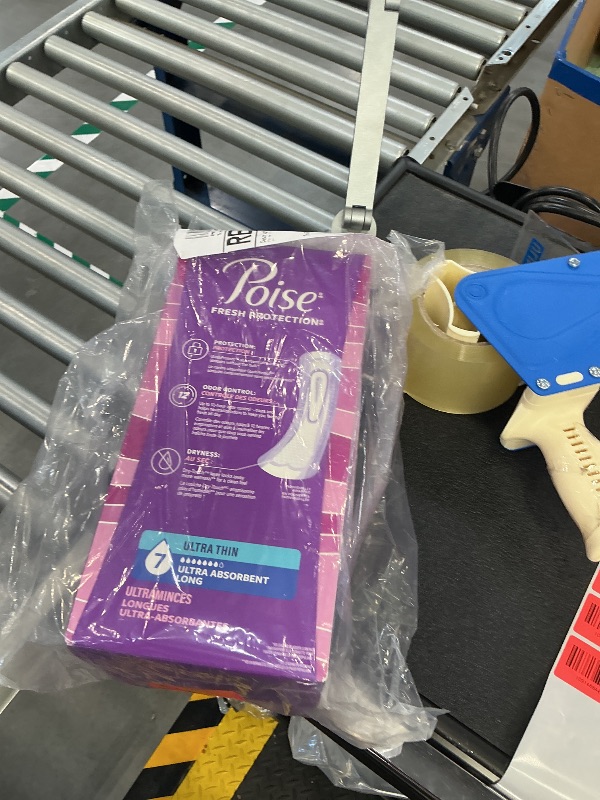 Photo 1 of Poise Ultra Thin Incontinence Pads for Women, 7 Drop, Long, 22 ct
