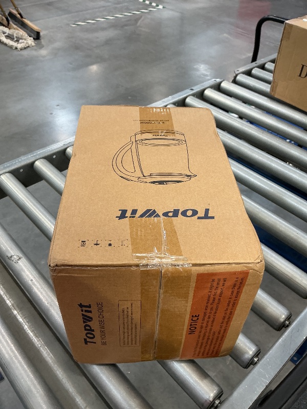 Photo 1 of TOPWIT 2.0L Glass Electric Kettle
