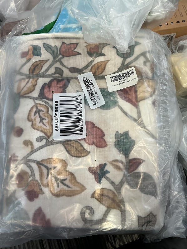 Photo 1 of AIMPEAK 2x6 Runner Rug - Beige Floral Leaf