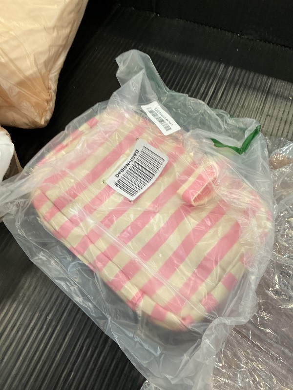 Photo 1 of Apxouans Toiletry Bag - Pink, Medium