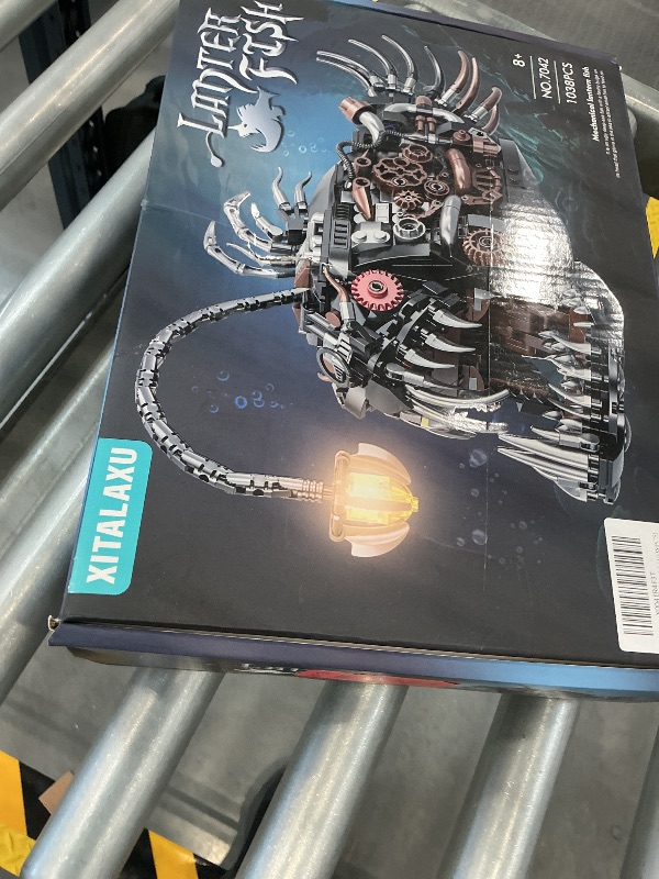 Photo 1 of XITALAXU Mechanical Fish Building Set