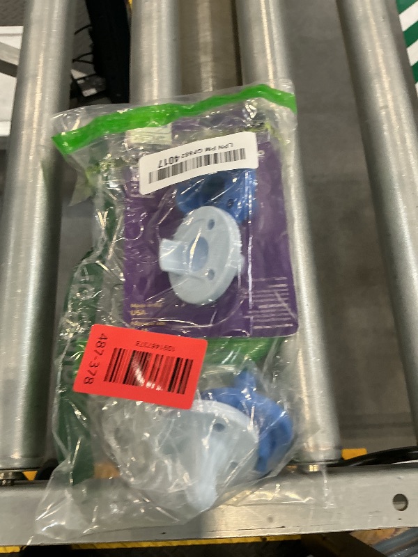 Photo 1 of Philips Avent Soothie Pacifiers (3-18 Months, 4-Pack)
