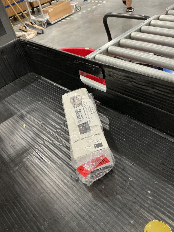 Photo 1 of Beyn Heated Ice Cream Scoop