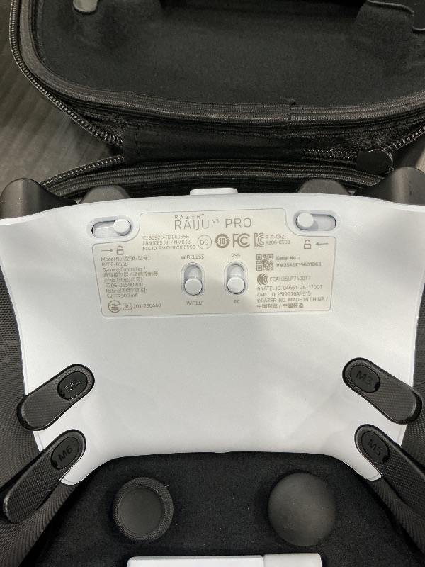 View 3 of Razer Raiju V3 Pro Wireless Esports Controller for PS5 & PC - White
