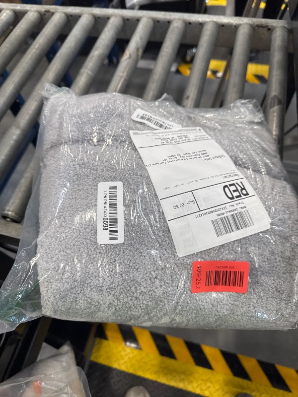 Photo 1 of LOCHAS Bathroom Rug Set 2 Piece Light Grey