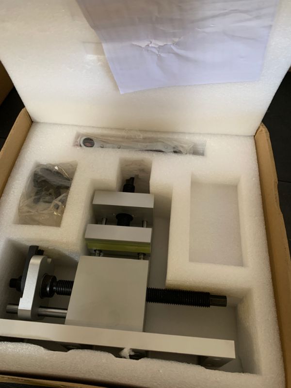 Photo 1 of ArlinaL Golf Clubhead Removal Tool, Vise Clamp