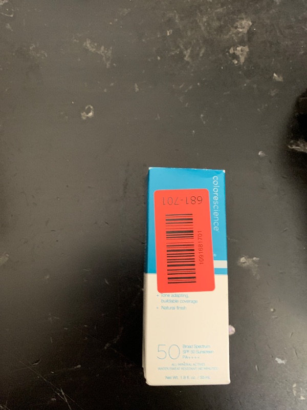 Photo 1 of Colorescience Total Protection Face Shield Flex SPF 50 Light