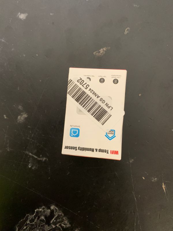 Photo 1 of eMylo WiFi Thermometer Hygrometer