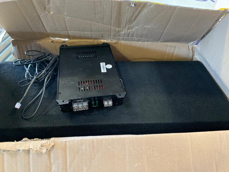 Photo 1 of MTX TNP212DV Dual 12-Inch Subwoofer Enclosure with Amplifier