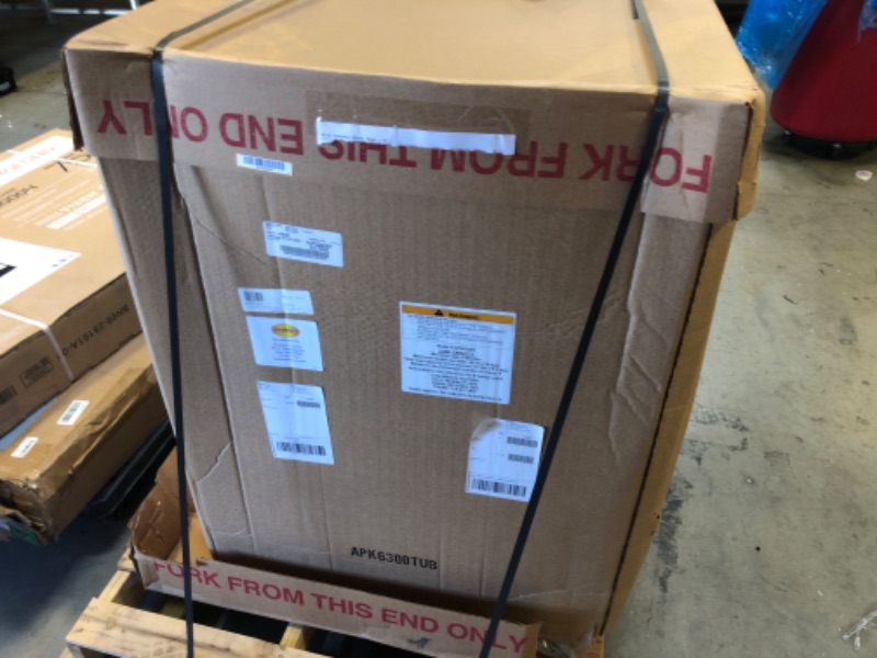 Photo 1 of Angeles Bye Bye Buggy 4-Passenger Stroller (FACTORY SEALED) ON PALETE
