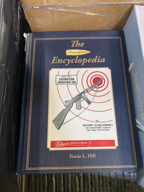 Photo 1 of The Thompson Encyclopedia Volume 9 - Majosta