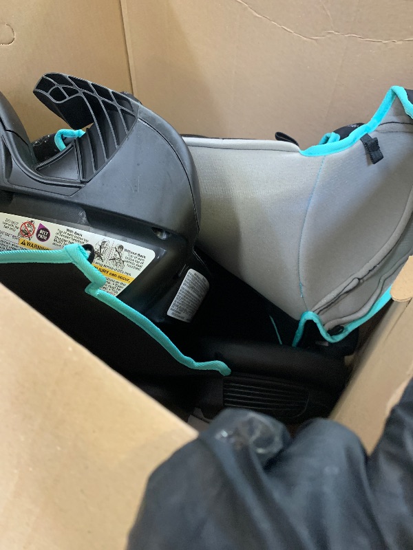 Photo 1 of Evenflo Gold Revolve360 Slim 2-in-1 Rotational Car Seat with SensorSafe (Obsidian Black)
