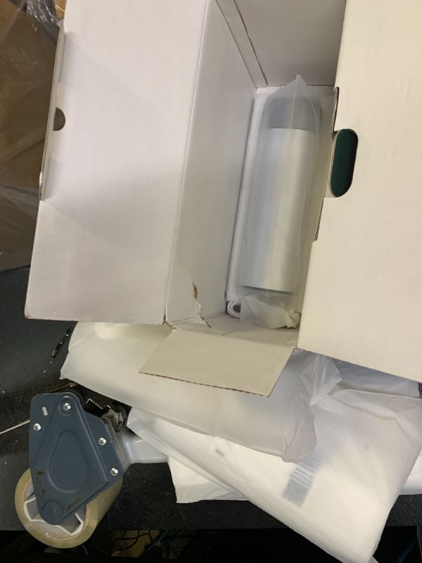 View 2 of Beelicious Pro Handheld Vacuum Sealer