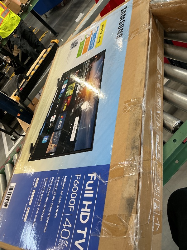 View 2 of Samsung 40-Inch Full HD Smart TV