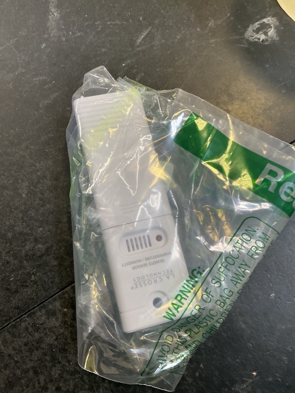 Photo 1 of La Crosse Technology TX141TH-BV4 Wireless Temperature/Humidity Sensor