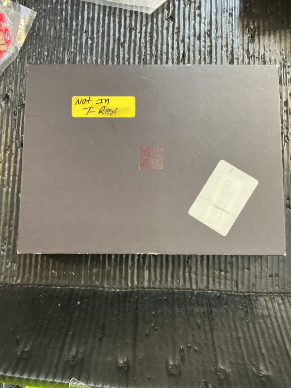Photo 1 of Microsoft Surface Pro 2-in-1 Laptop
