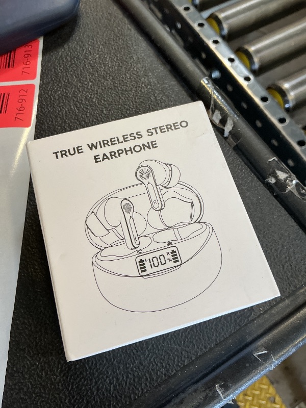 Photo 1 of Fhumsh Wireless Earbuds Bluetooth 5.4 Headphones