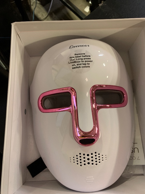 Photo 1 of SDKWDH Wireless 7-Color LED Facial Mask