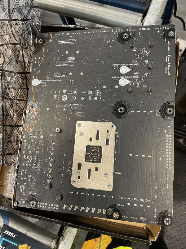 Photo 1 of MSI MAG X670E Tomahawk WiFi Motherboard