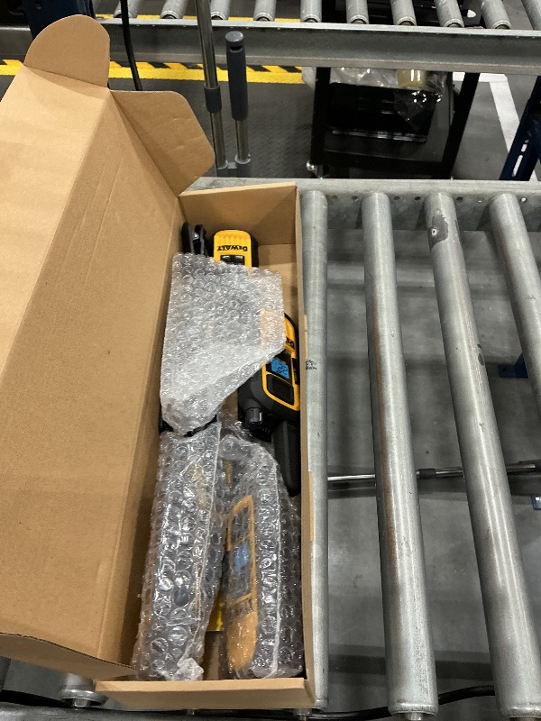Photo 1 of DEWALT DXFRS800 FRS Two-Way Radios, 6 Pack