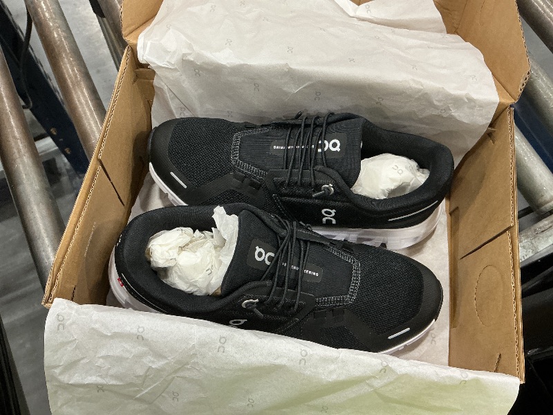 Photo 1 of On Women's Cloud 6 Sneakers