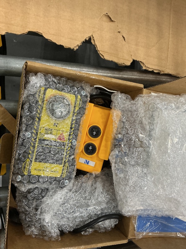 Photo 1 of NEWTRY 2 in 1 Crane Remote, 12V Wireless & Wired Dump Trailer Remote