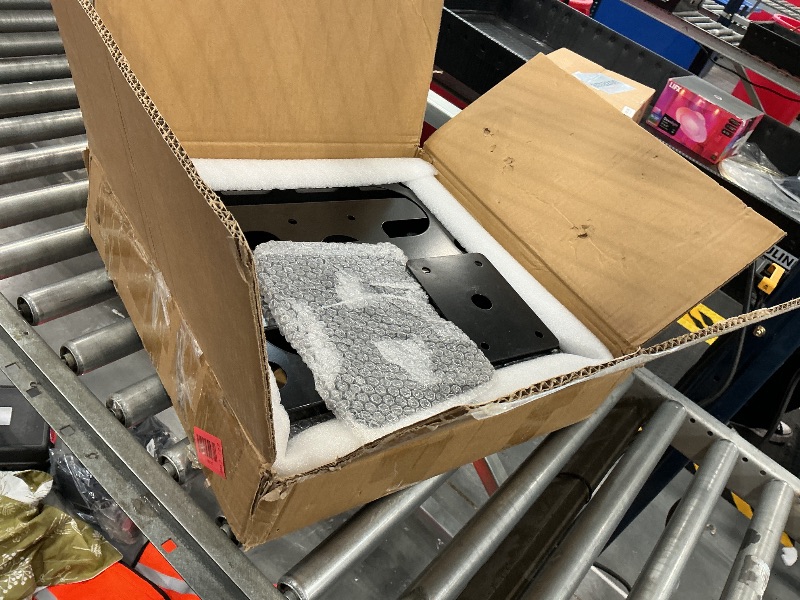 View 2 of Beciety Starlink Performance Gen 3 Roof Ridge Mount