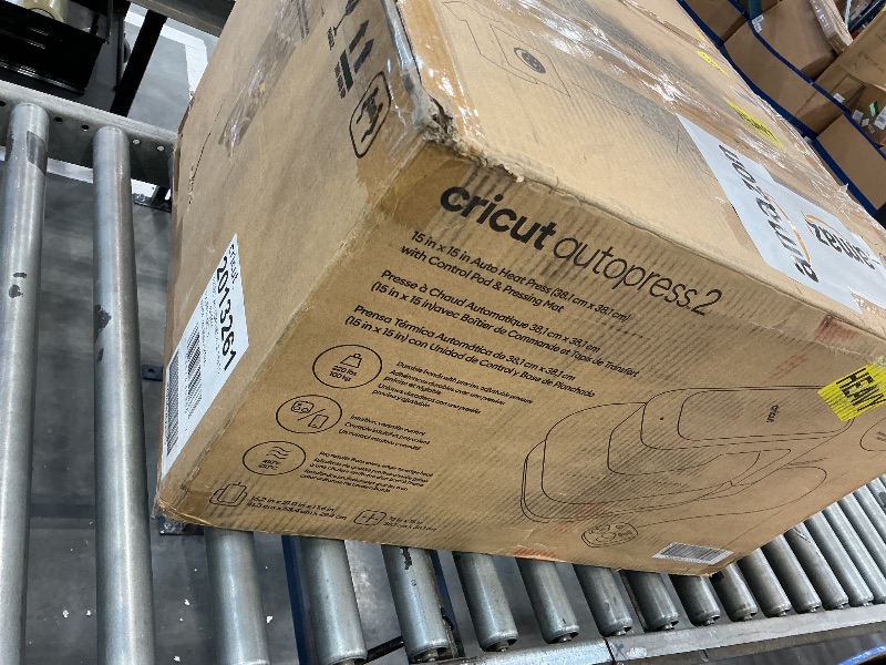 View 2 of Cricut AutoPress 2 15x15 Heat Press Machine
