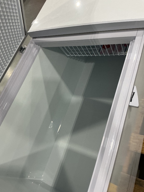 View 3 of KoolMore SCF-24C Chest Freezer, 24 cu. ft, White