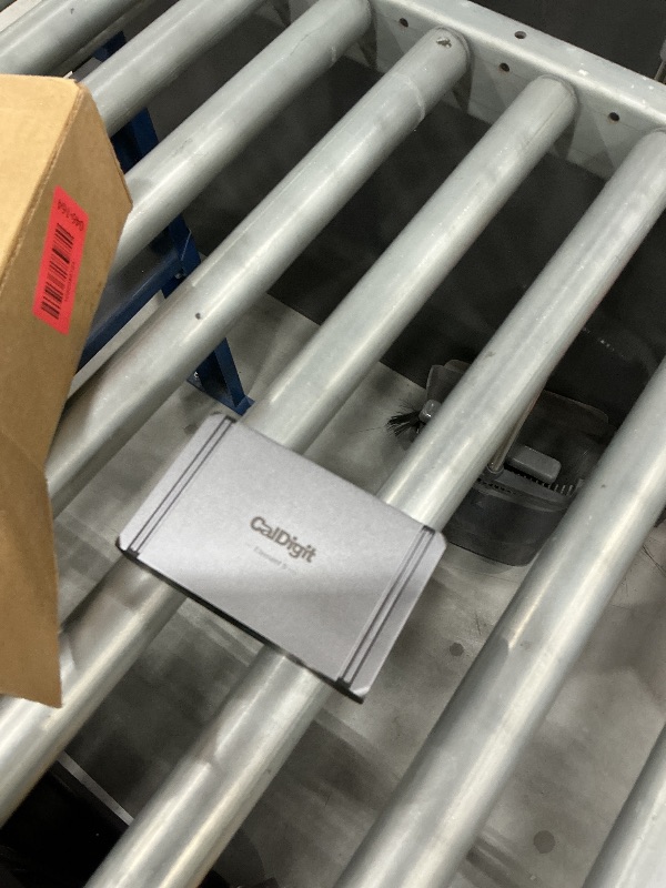 View 3 of CalDigit Element 5 Hub - Thunderbolt 5 USB4 Dock