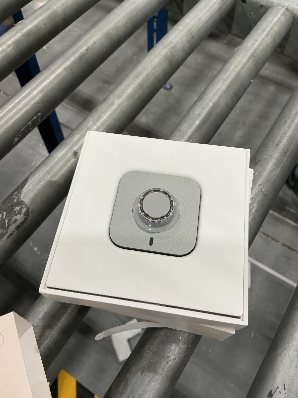 View 2 of Oura Ring 4 Smart Ring - Silver - Size 6