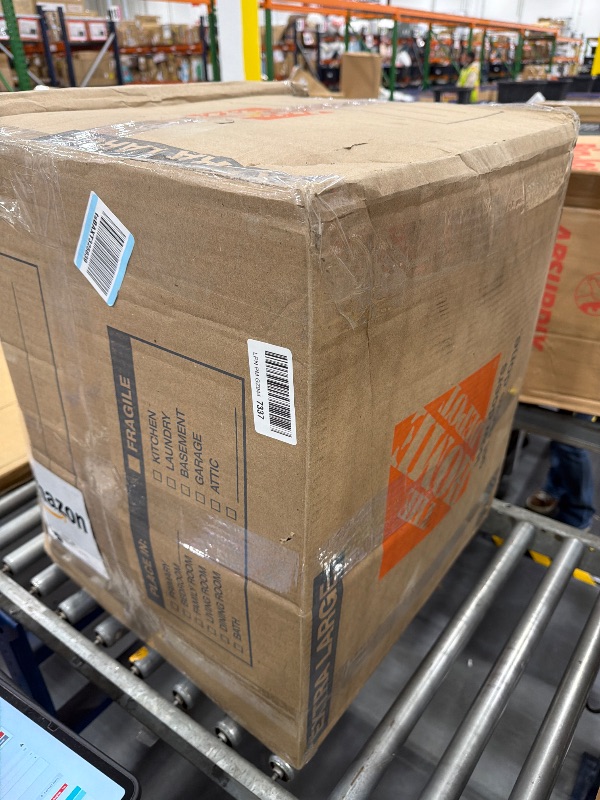 View 2 of UPPAbaby Mesa V2 Infant Car Seat