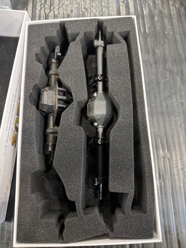 View 3 of MEUS RACING Capra 1.9 Portal Axles Kit with Isokinetic 3-Section CVDs and Ackerman Steering Structure for Axial Capra 1.9 4X4 and DIY SCX10 SCX10 II Upgrades Parts (Front & Rear -Silver)