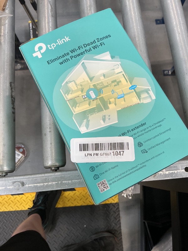 Photo 1 of TP-Link AC1900 WiFi Range Extender RE550 | Dual-Band Wireless Repeater Amplifier w/Gigabit Ethernet Port | Up to 2200 Sq. Ft., 32 Devices | Internet Signal Booster | APP Setup | EasyMesh Compatible