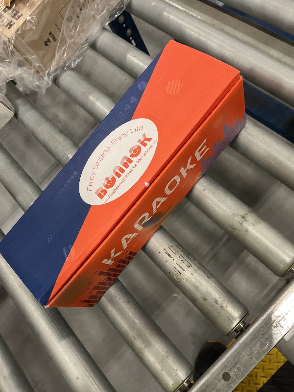 Photo 1 of BONAOK Bluetooth Karaoke Microphone