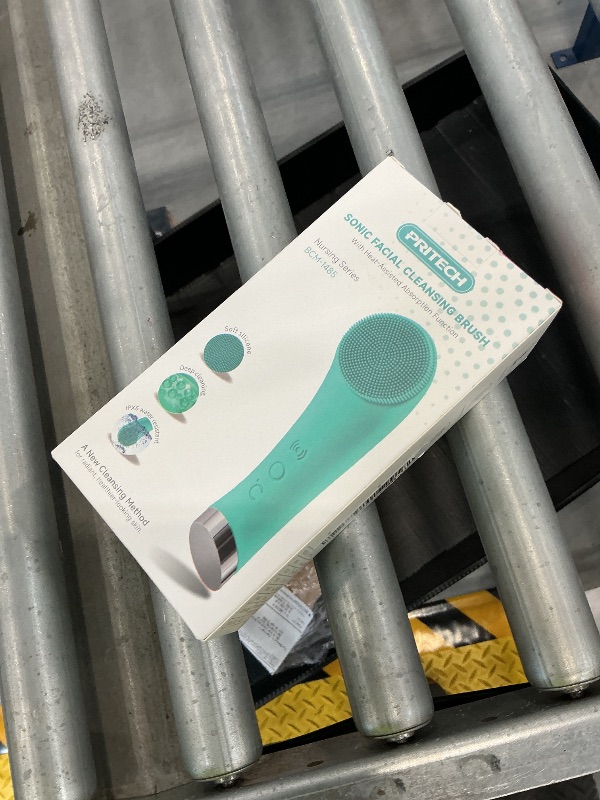 Photo 1 of PRITECH Silicone Facial Cleansing Brush - Green