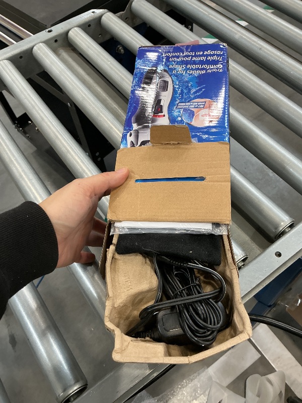 Photo 1 of Panasonic ES-RT51-S Foil Shaver