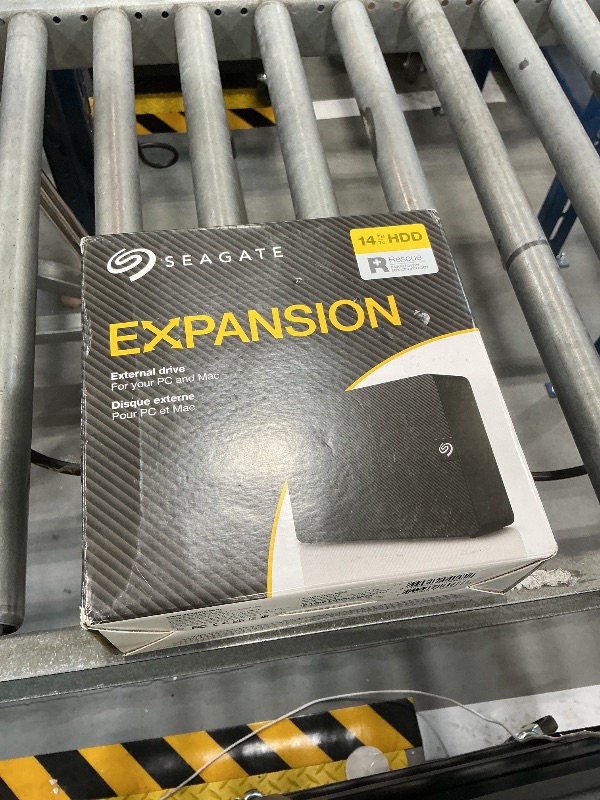 Photo 1 of Seagate Expansion Desktop 14TB, External Hard Drive, USB 3.0, 2 Year Rescue Services (STKP14000400)