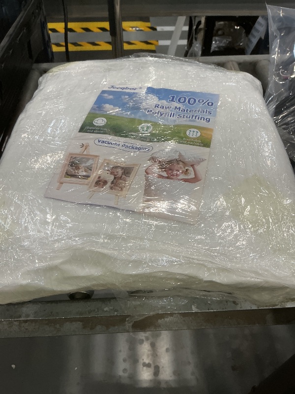 Photo 1 of Jecqbor 5lb Soft Polyfill Stuffing