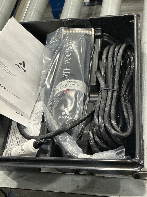 View 3 of Andis 24675 UltraEdge 2-Speed Detachable Blade Clipper, 120V, Black
